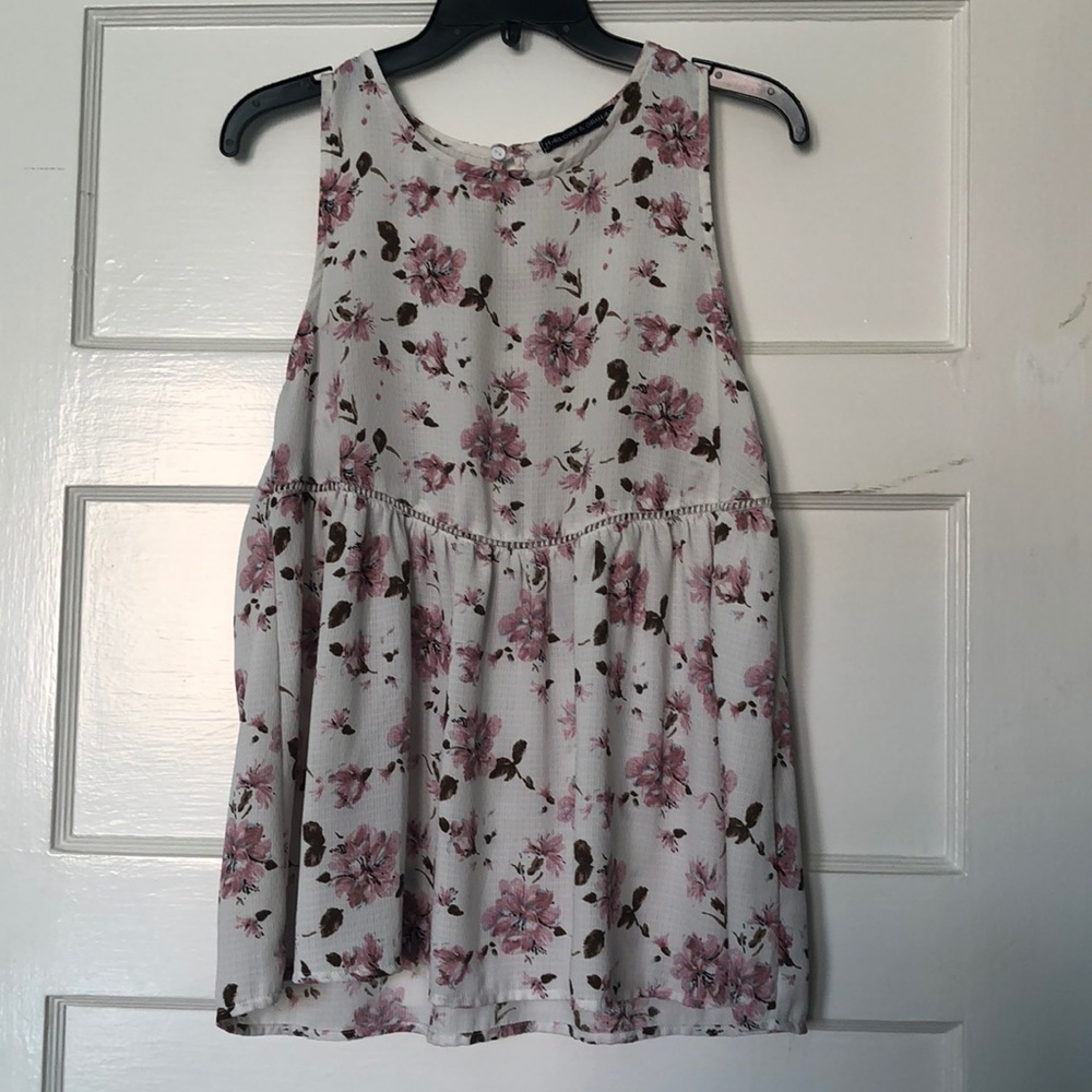 White floral peplum tank